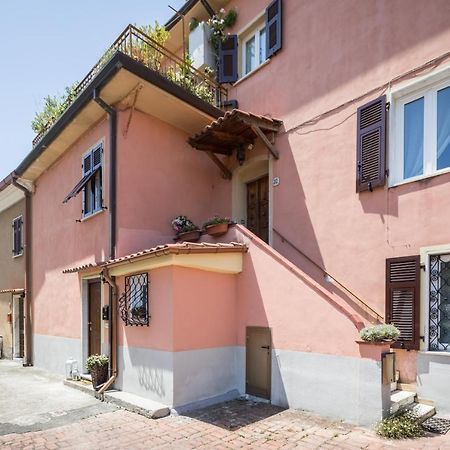 Bed and Breakfast La Crociata Сарцана Екстер'єр фото