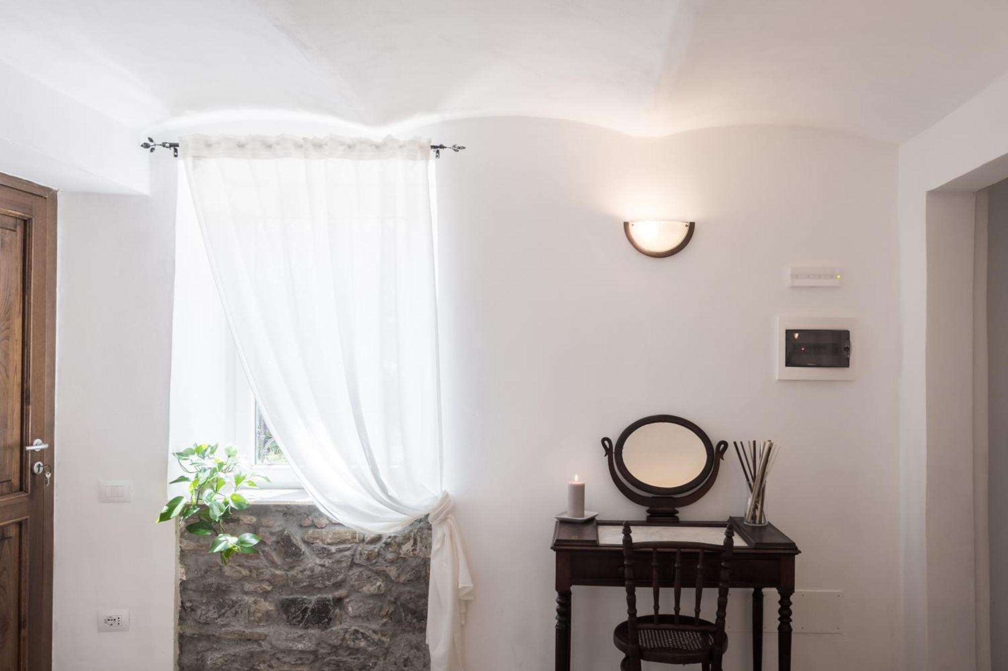 Bed and Breakfast La Crociata Сарцана Екстер'єр фото