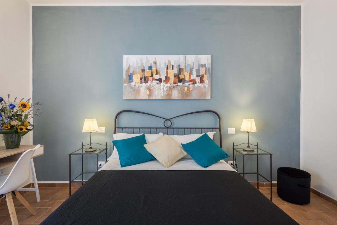 Bed and Breakfast La Crociata Сарцана Екстер'єр фото