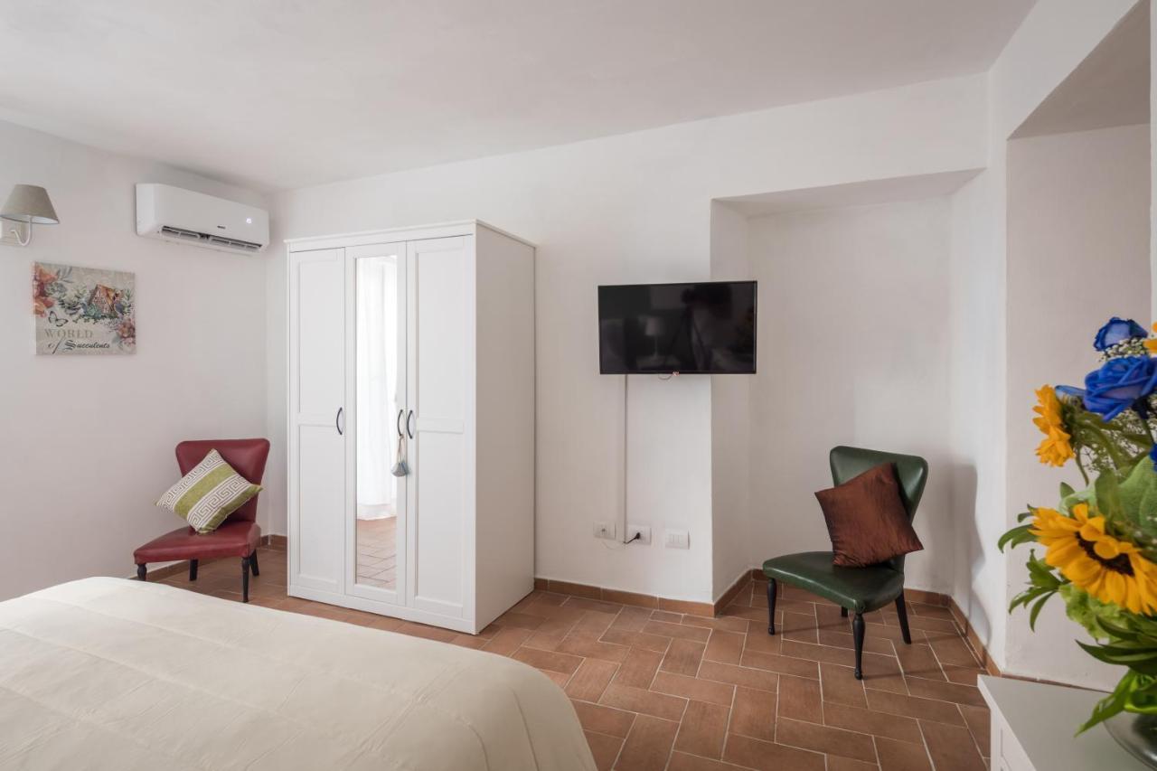 Bed and Breakfast La Crociata Сарцана Екстер'єр фото